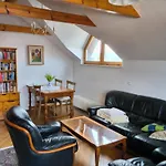 Apartma Z Razgledom Dob