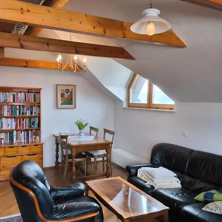 Apartma Z Razgledom Dob