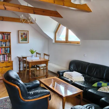 Apartma Z Razgledom Dob