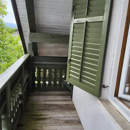 Apartma Z Razgledom *